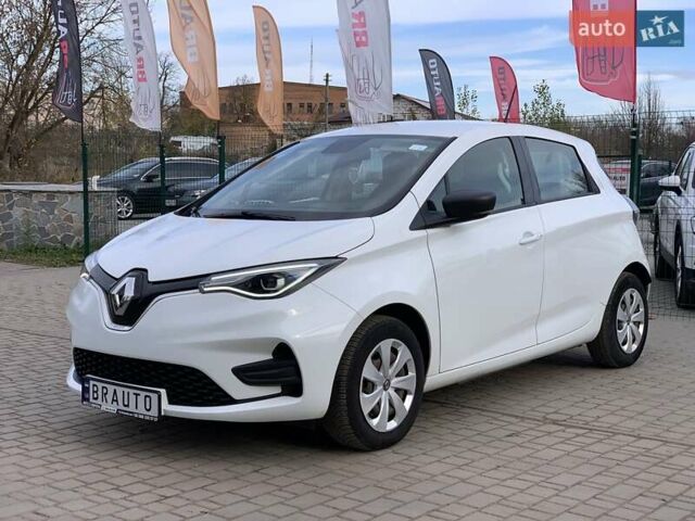 Рено Зое 2021 у Бердичеве на Automoto.ua Білий Рено Зое, об'ємом двигуна 0 л та пробігом 90 тис. км за 12999 $, фото 1 на Automoto.ua