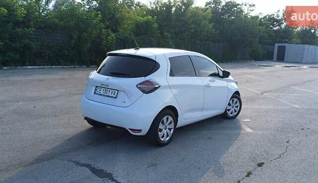 Белый Рено Зое, объемом двигателя 0 л и пробегом 35 тыс. км за 13100 $, фото 1 на Automoto.ua