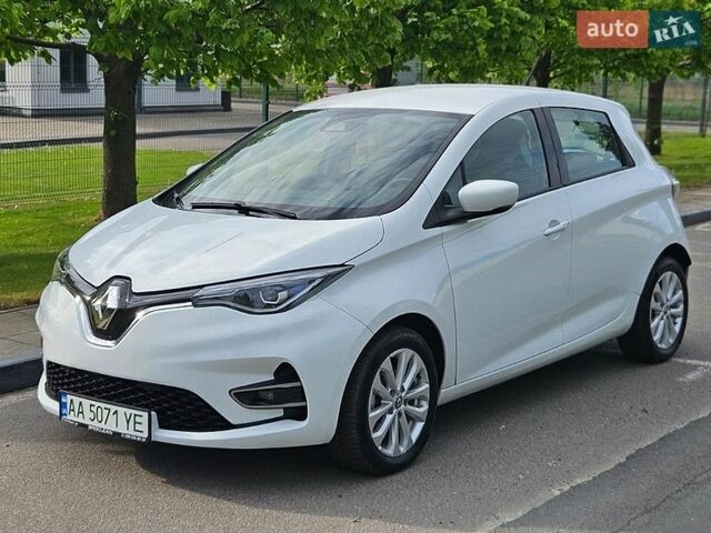 Белый Рено Зое, объемом двигателя 0 л и пробегом 34 тыс. км за 13900 $, фото 1 на Automoto.ua