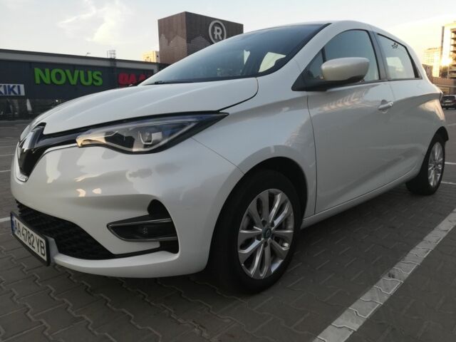 Білий Рено Зое, об'ємом двигуна 0 л та пробігом 31 тис. км за 14499 $, фото 1 на Automoto.ua