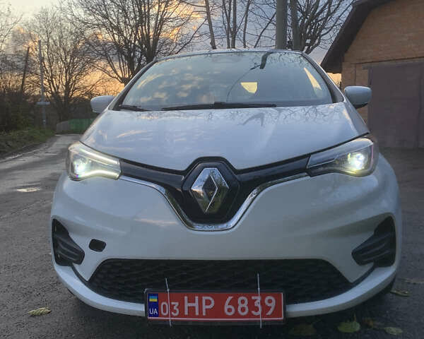 Білий Рено Зое, об'ємом двигуна 0 л та пробігом 29 тис. км за 12400 $, фото 1 на Automoto.ua