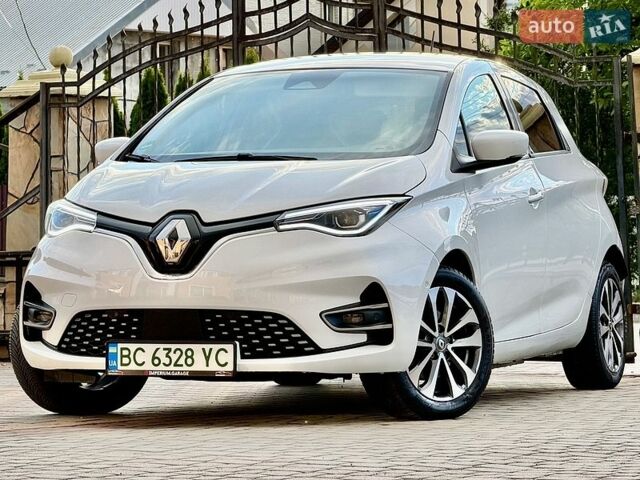Белый Рено Зое, объемом двигателя 0 л и пробегом 16 тыс. км за 14495 $, фото 1 на Automoto.ua