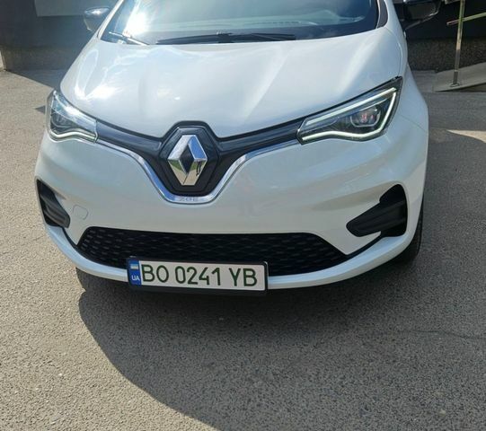 Белый Рено Зое, объемом двигателя 0 л и пробегом 51 тыс. км за 13900 $, фото 1 на Automoto.ua