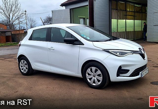 Белый Рено Зое, объемом двигателя 0 л и пробегом 54 тыс. км за 13900 $, фото 1 на Automoto.ua