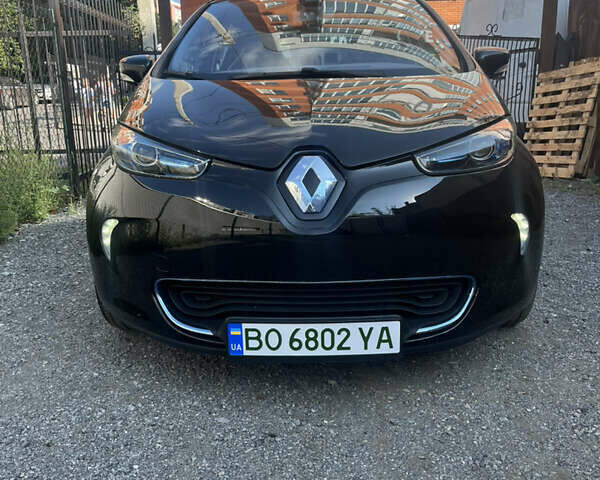 Чорний Рено Зое, об'ємом двигуна 0 л та пробігом 157 тис. км за 5999 $, фото 1 на Automoto.ua