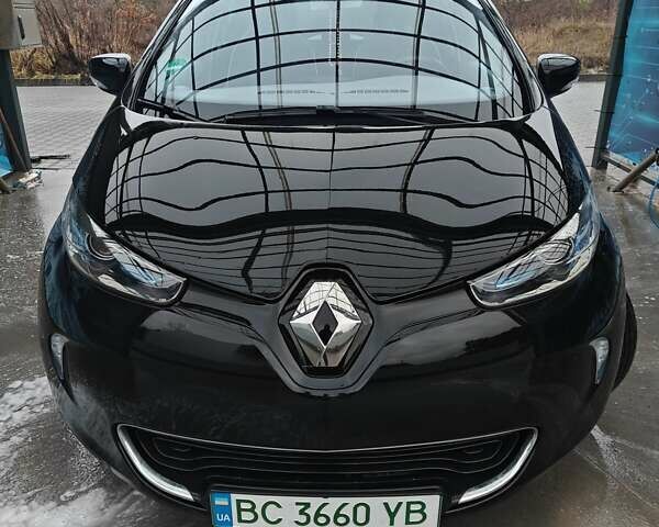 Черный Рено Зое, объемом двигателя 0 л и пробегом 86 тыс. км за 7100 $, фото 1 на Automoto.ua