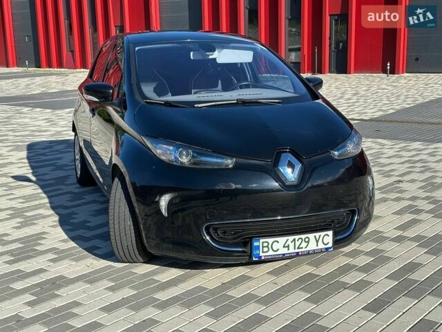 Черный Рено Зое, объемом двигателя 0 л и пробегом 63 тыс. км за 6999 $, фото 1 на Automoto.ua
