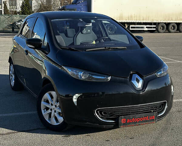 Черный Рено Зое, объемом двигателя 0 л и пробегом 112 тыс. км за 6500 $, фото 1 на Automoto.ua