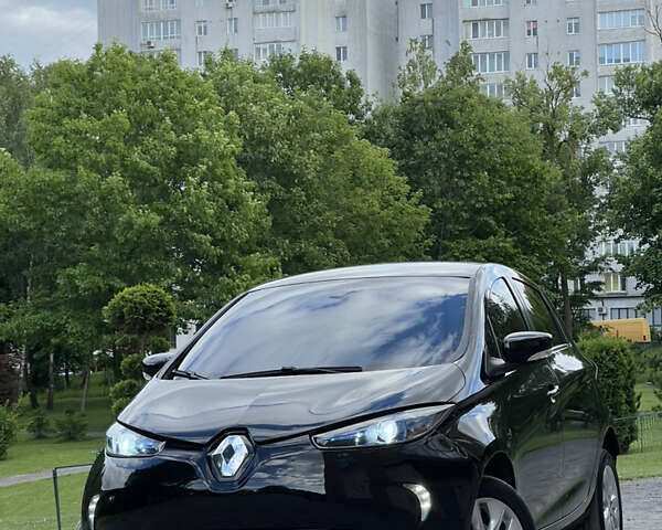 Чорний Рено Зое, об'ємом двигуна 0 л та пробігом 107 тис. км за 7500 $, фото 1 на Automoto.ua