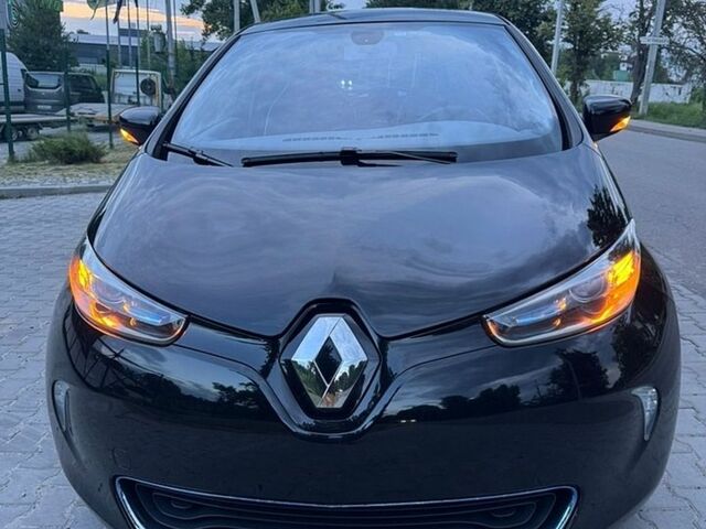 Чорний Рено Зое, об'ємом двигуна 0 л та пробігом 127 тис. км за 7900 $, фото 1 на Automoto.ua