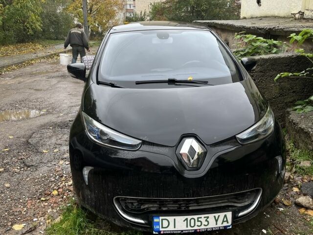 Чорний Рено Зое, об'ємом двигуна 0 л та пробігом 99 тис. км за 9998 $, фото 1 на Automoto.ua