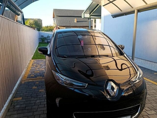 Чорний Рено Зое, об'ємом двигуна 0 л та пробігом 96 тис. км за 7000 $, фото 1 на Automoto.ua