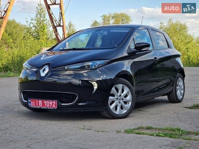 Черный Рено Зое, объемом двигателя 0 л и пробегом 126 тыс. км за 6750 $, фото 1 на Automoto.ua
