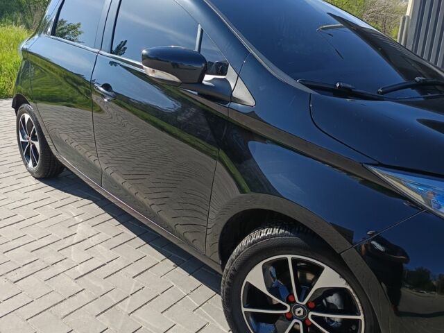 Чорний Рено Зое, об'ємом двигуна 0 л та пробігом 114 тис. км за 6887 $, фото 1 на Automoto.ua