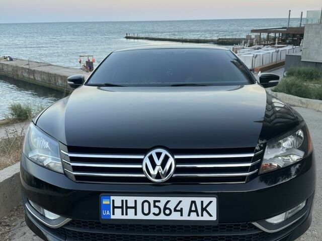 Черный Рено Зое, объемом двигателя 0 л и пробегом 147 тыс. км за 6950 $, фото 1 на Automoto.ua