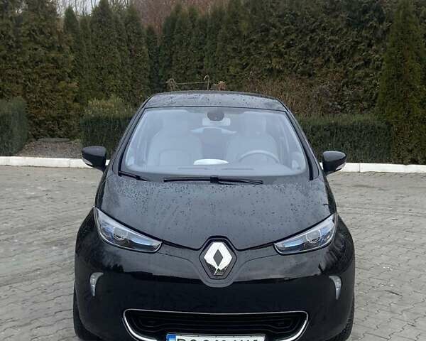 Черный Рено Зое, объемом двигателя 0 л и пробегом 147 тыс. км за 7777 $, фото 1 на Automoto.ua