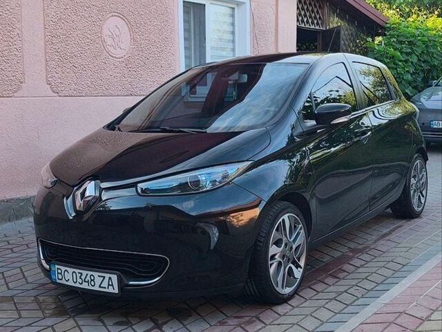 Черный Рено Зое, объемом двигателя 0 л и пробегом 146 тыс. км за 7099 $, фото 1 на Automoto.ua