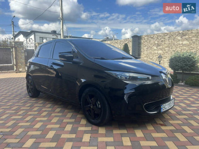 Черный Рено Зое, объемом двигателя 0 л и пробегом 108 тыс. км за 6000 $, фото 1 на Automoto.ua