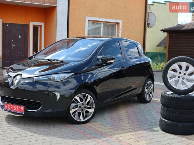 Черный Рено Зое, объемом двигателя 0 л и пробегом 134 тыс. км за 7000 $, фото 1 на Automoto.ua