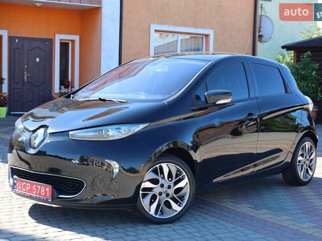 Черный Рено Зое, объемом двигателя 0 л и пробегом 131 тыс. км за 6888 $, фото 1 на Automoto.ua