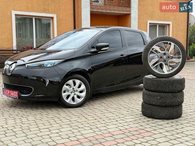 Черный Рено Зое, объемом двигателя 0 л и пробегом 142 тыс. км за 7000 $, фото 1 на Automoto.ua