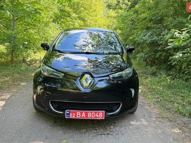 Черный Рено Зое, объемом двигателя 0 л и пробегом 101 тыс. км за 9950 $, фото 1 на Automoto.ua