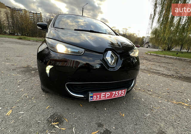 Рено Зое 2015 у Івано-Франківську на Automoto.ua Чорний Рено Зое, об'ємом двигуна 0 л та пробігом 153 тис. км за 6800 $, фото 1 на Automoto.ua