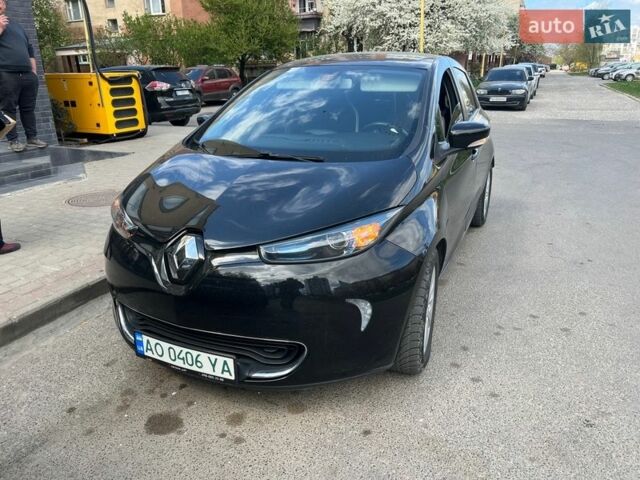 Черный Рено Зое, объемом двигателя 0 л и пробегом 110 тыс. км за 6500 $, фото 1 на Automoto.ua