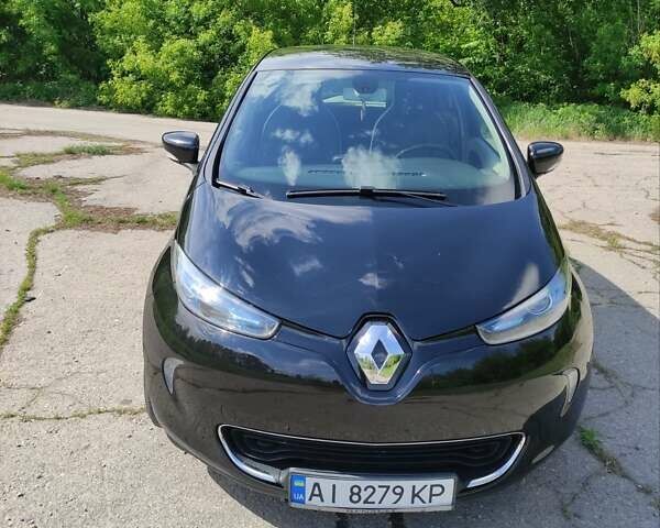 Черный Рено Зое, объемом двигателя 0 л и пробегом 88 тыс. км за 6500 $, фото 1 на Automoto.ua