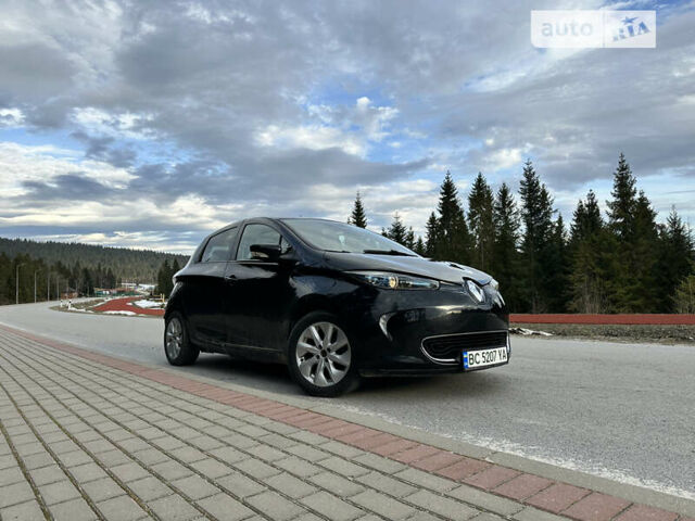Черный Рено Зое, объемом двигателя 0 л и пробегом 95 тыс. км за 7000 $, фото 1 на Automoto.ua