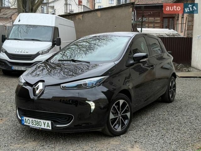 Черный Рено Зое, объемом двигателя 0 л и пробегом 23 тыс. км за 9900 $, фото 1 на Automoto.ua