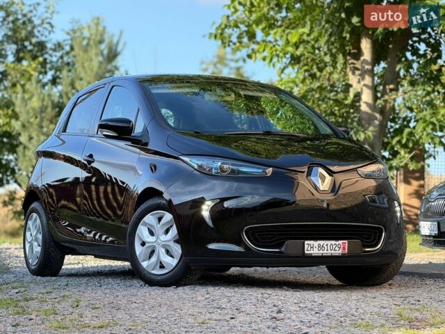 Черный Рено Зое, объемом двигателя 0 л и пробегом 85 тыс. км за 10550 $, фото 1 на Automoto.ua