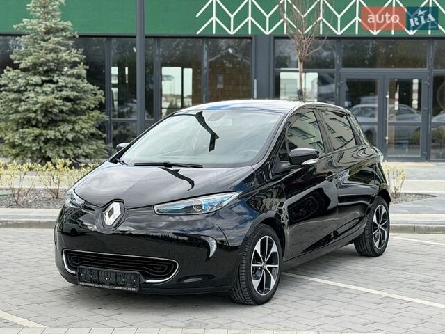 Черный Рено Зое, объемом двигателя 0 л и пробегом 52 тыс. км за 10300 $, фото 1 на Automoto.ua