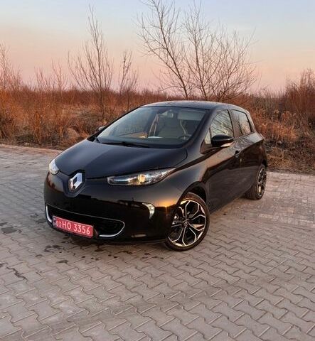 Черный Рено Зое, объемом двигателя 0 л и пробегом 36 тыс. км за 9700 $, фото 1 на Automoto.ua