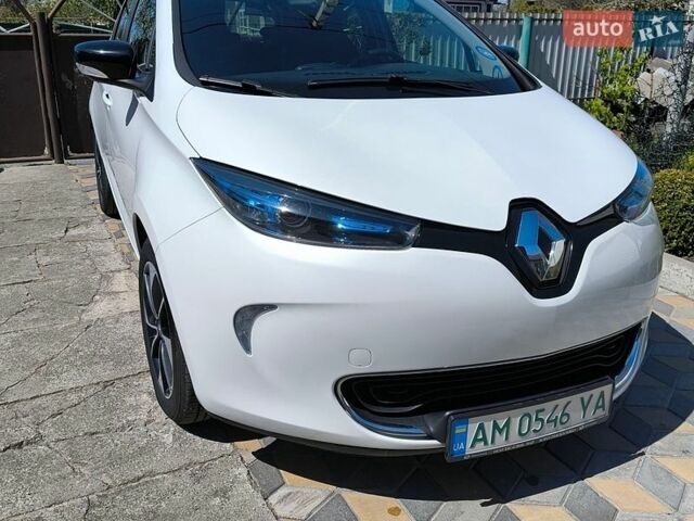 Черный Рено Зое, объемом двигателя 0 л и пробегом 181 тыс. км за 9500 $, фото 1 на Automoto.ua