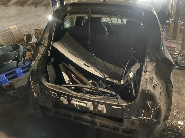 Чорний Рено Зое, об'ємом двигуна 0 л та пробігом 30 тис. км за 1701 $, фото 1 на Automoto.ua