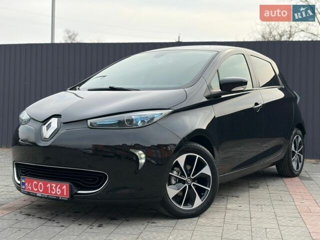 Черный Рено Зое, объемом двигателя 0 л и пробегом 120 тыс. км за 9699 $, фото 1 на Automoto.ua