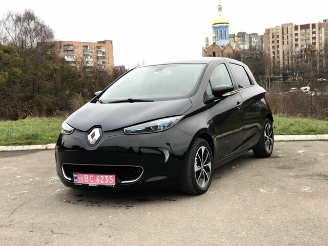 Чорний Рено Зое, об'ємом двигуна 0 л та пробігом 68 тис. км за 9500 $, фото 1 на Automoto.ua