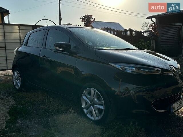 Черный Рено Зое, объемом двигателя 0 л и пробегом 127 тыс. км за 9300 $, фото 1 на Automoto.ua
