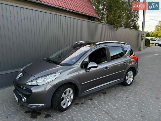 Чорний Рено Зое, об'ємом двигуна 0 л та пробігом 111 тис. км за 10300 $, фото 1 на Automoto.ua