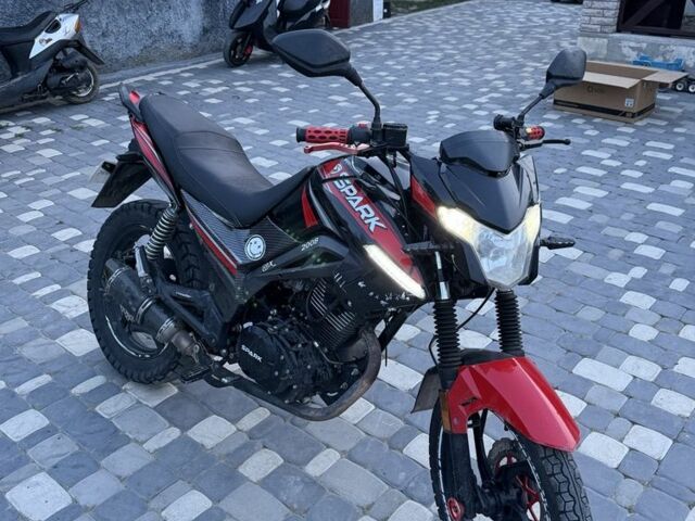 Черный Рено Зое, объемом двигателя 0 л и пробегом 145 тыс. км за 7900 $, фото 1 на Automoto.ua