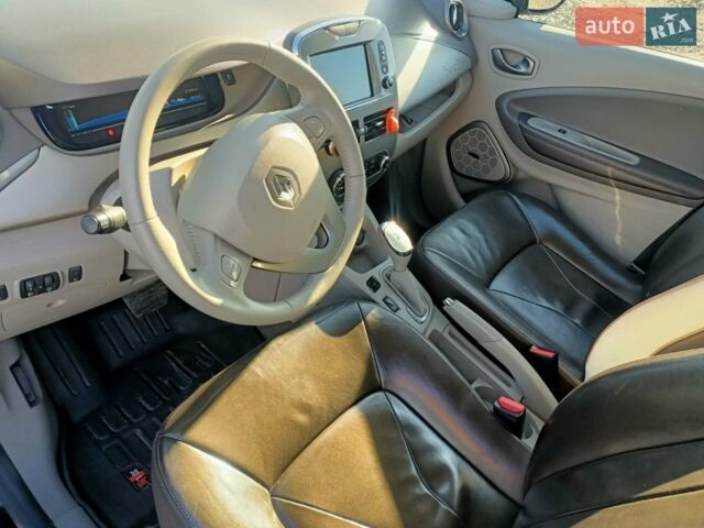 Чорний Рено Зое, об'ємом двигуна 0 л та пробігом 85 тис. км за 10500 $, фото 1 на Automoto.ua