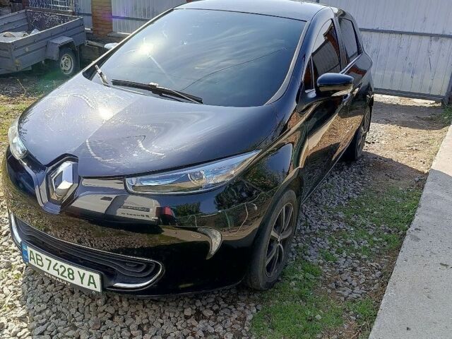 Чорний Рено Зое, об'ємом двигуна 0 л та пробігом 142 тис. км за 11000 $, фото 1 на Automoto.ua