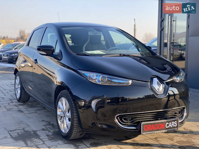 Черный Рено Зое, объемом двигателя 0 л и пробегом 79 тыс. км за 10888 $, фото 1 на Automoto.ua
