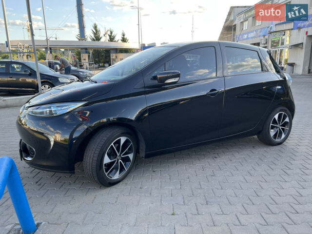Черный Рено Зое, объемом двигателя 0 л и пробегом 180 тыс. км за 8800 $, фото 1 на Automoto.ua