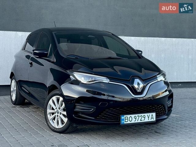 Черный Рено Зое, объемом двигателя 0 л и пробегом 61 тыс. км за 12799 $, фото 1 на Automoto.ua