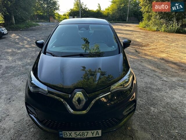 Черный Рено Зое, объемом двигателя 0 л и пробегом 153 тыс. км за 13300 $, фото 1 на Automoto.ua