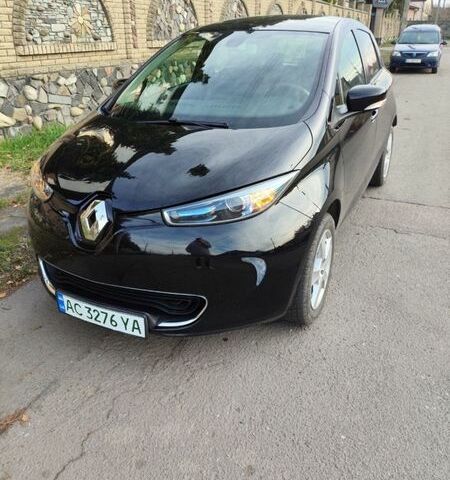 Черный Рено Зое, объемом двигателя 0 л и пробегом 86 тыс. км за 9500 $, фото 1 на Automoto.ua