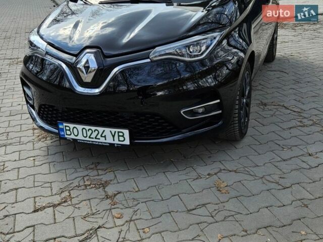 Черный Рено Зое, объемом двигателя 0 л и пробегом 46 тыс. км за 14200 $, фото 1 на Automoto.ua