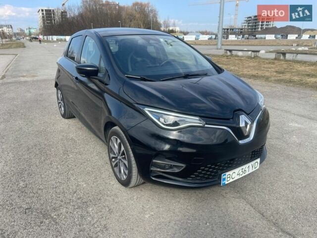 Черный Рено Зое, объемом двигателя 0 л и пробегом 68 тыс. км за 12400 $, фото 1 на Automoto.ua